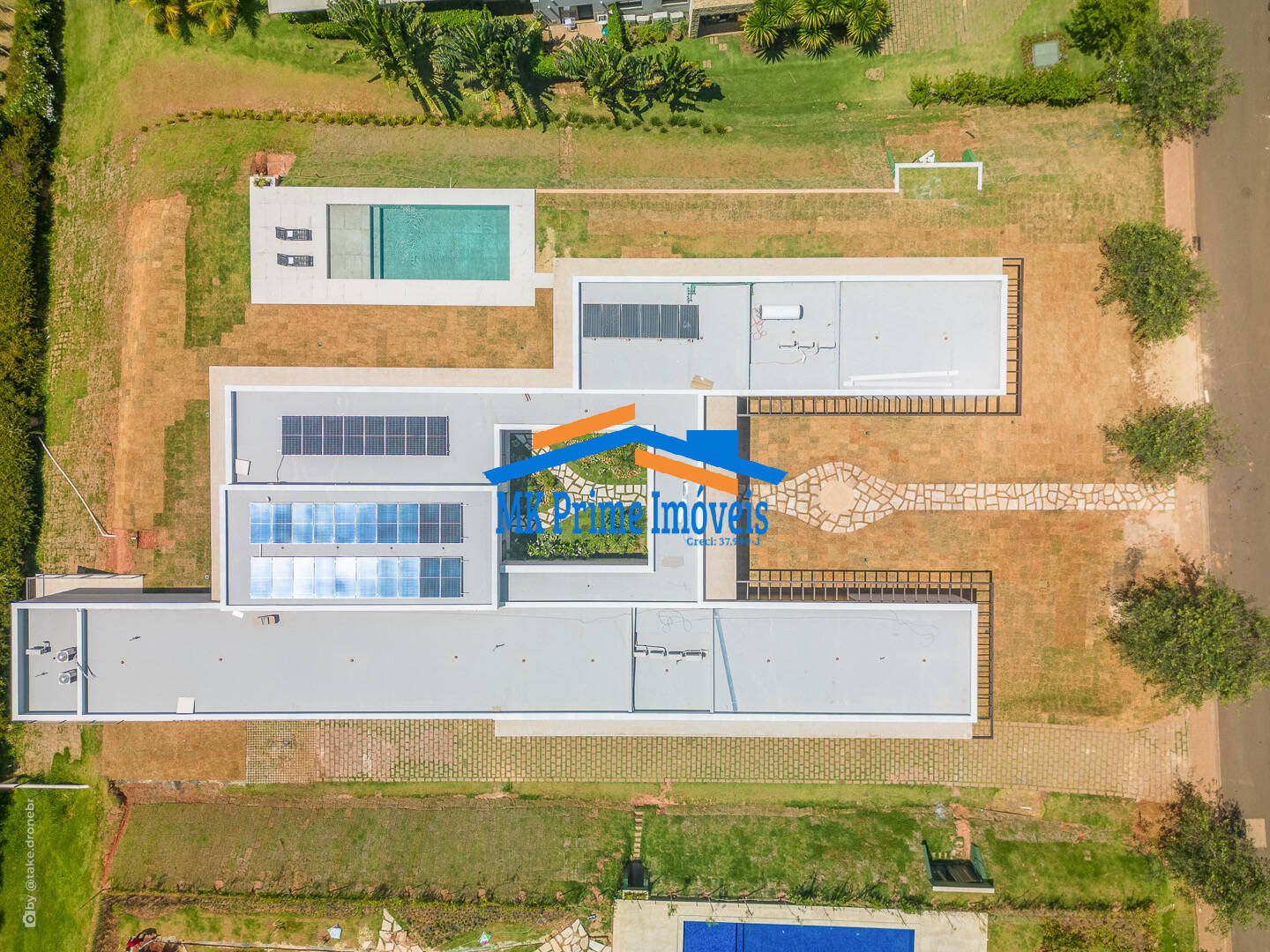 Casa de Condomínio à venda com 6 quartos, 3132m² - Foto 3