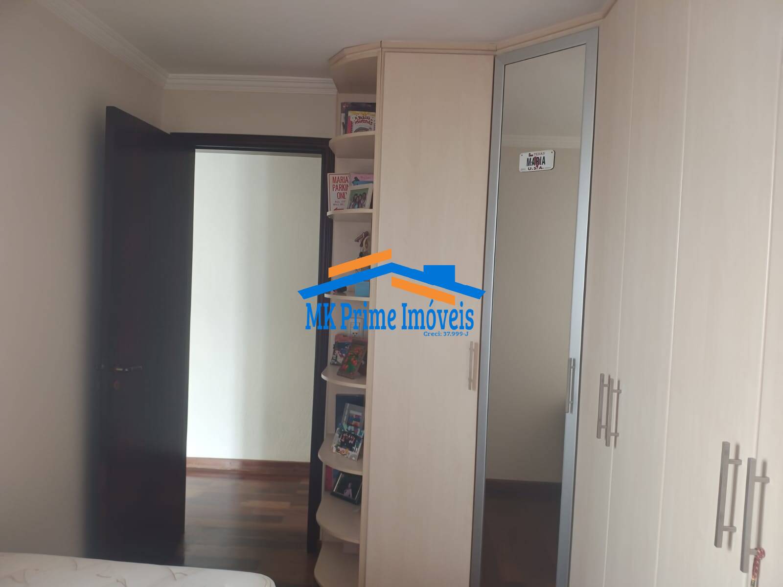 Casa à venda com 3 quartos, 212m² - Foto 19