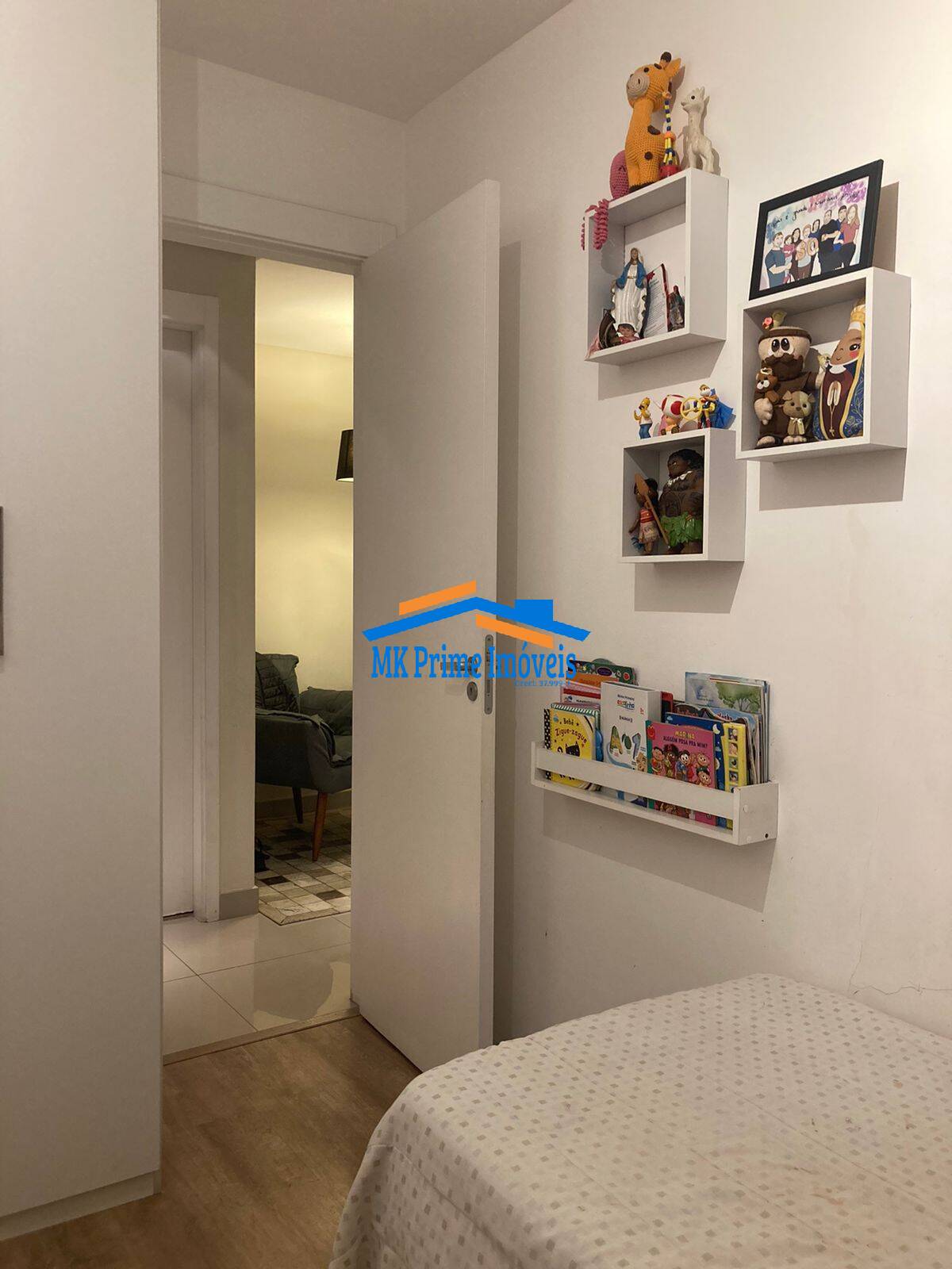 Apartamento à venda com 2 quartos, 75m² - Foto 11