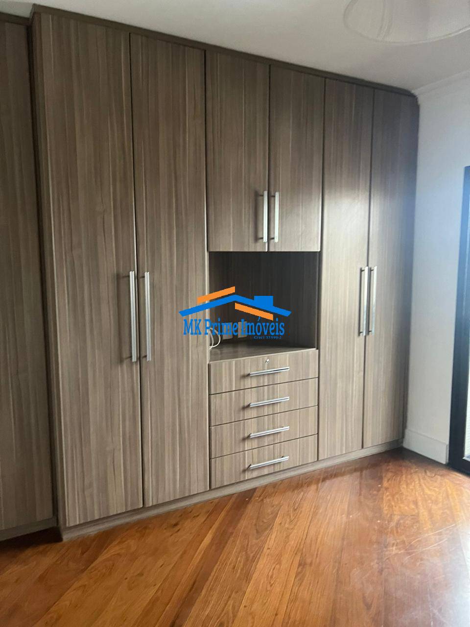 Apartamento para alugar com 3 quartos, 145m² - Foto 7