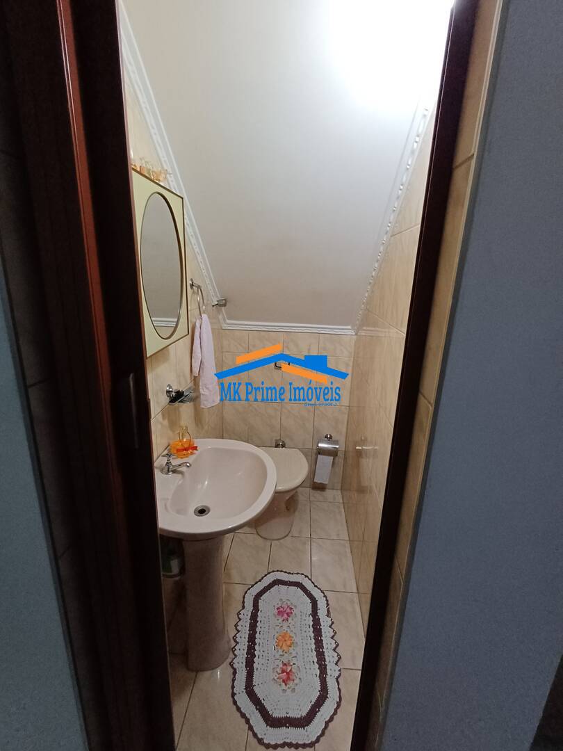 Sobrado à venda com 3 quartos, 241m² - Foto 7