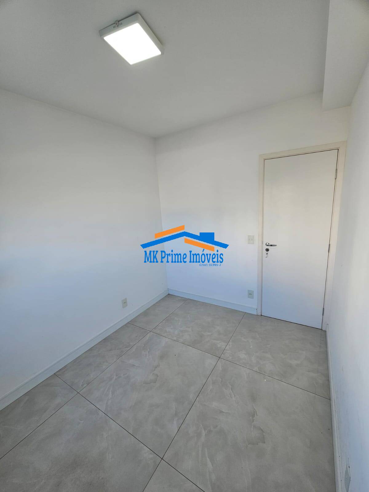 Apartamento à venda com 2 quartos, 62m² - Foto 22