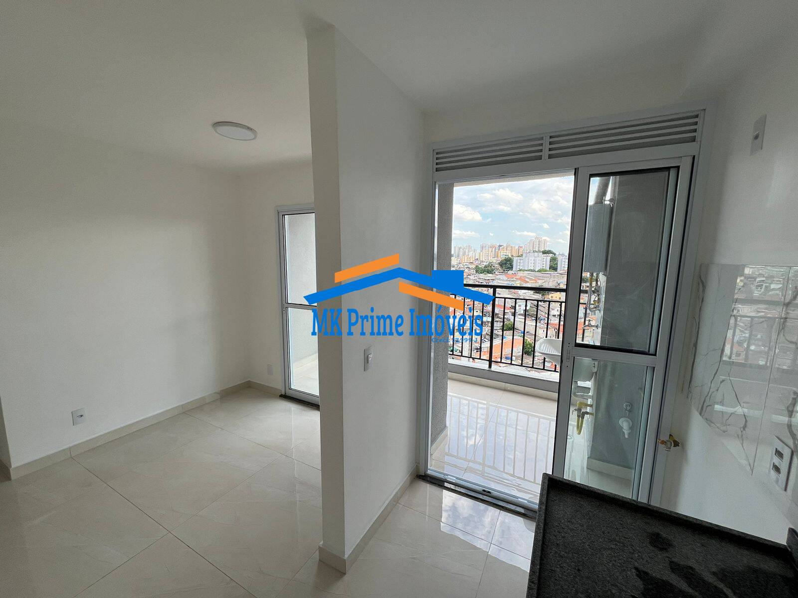 Apartamento para alugar com 2 quartos, 55m² - Foto 4