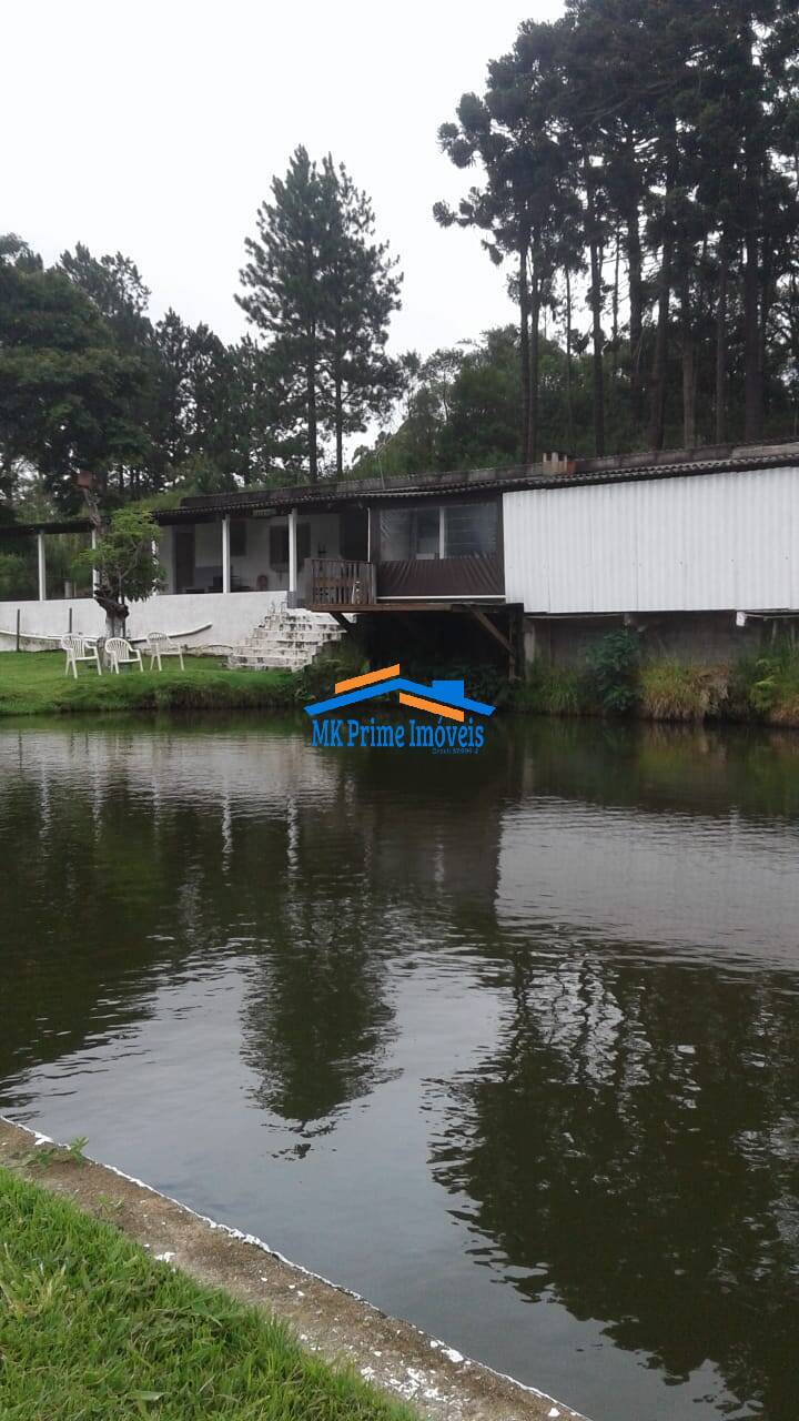 Fazenda à venda com 2 quartos, 500m² - Foto 1