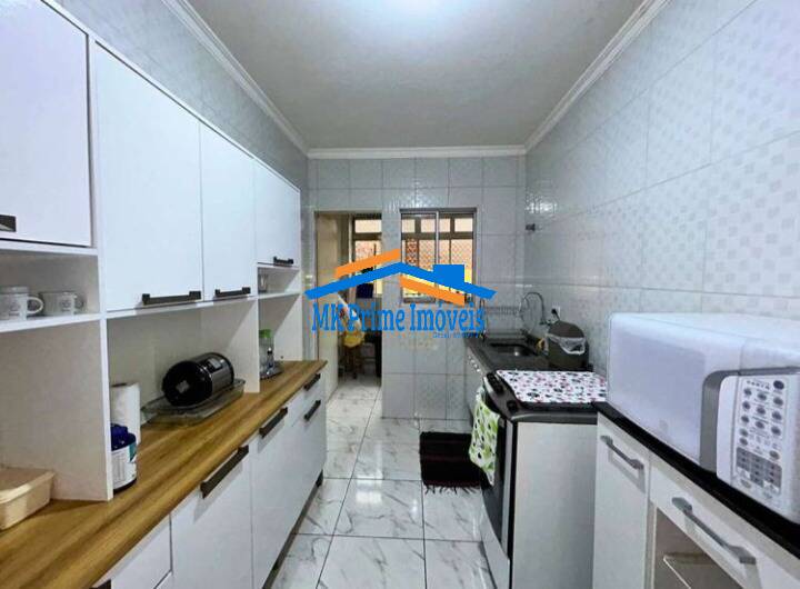 Apartamento à venda com 3 quartos, 68m² - Foto 4