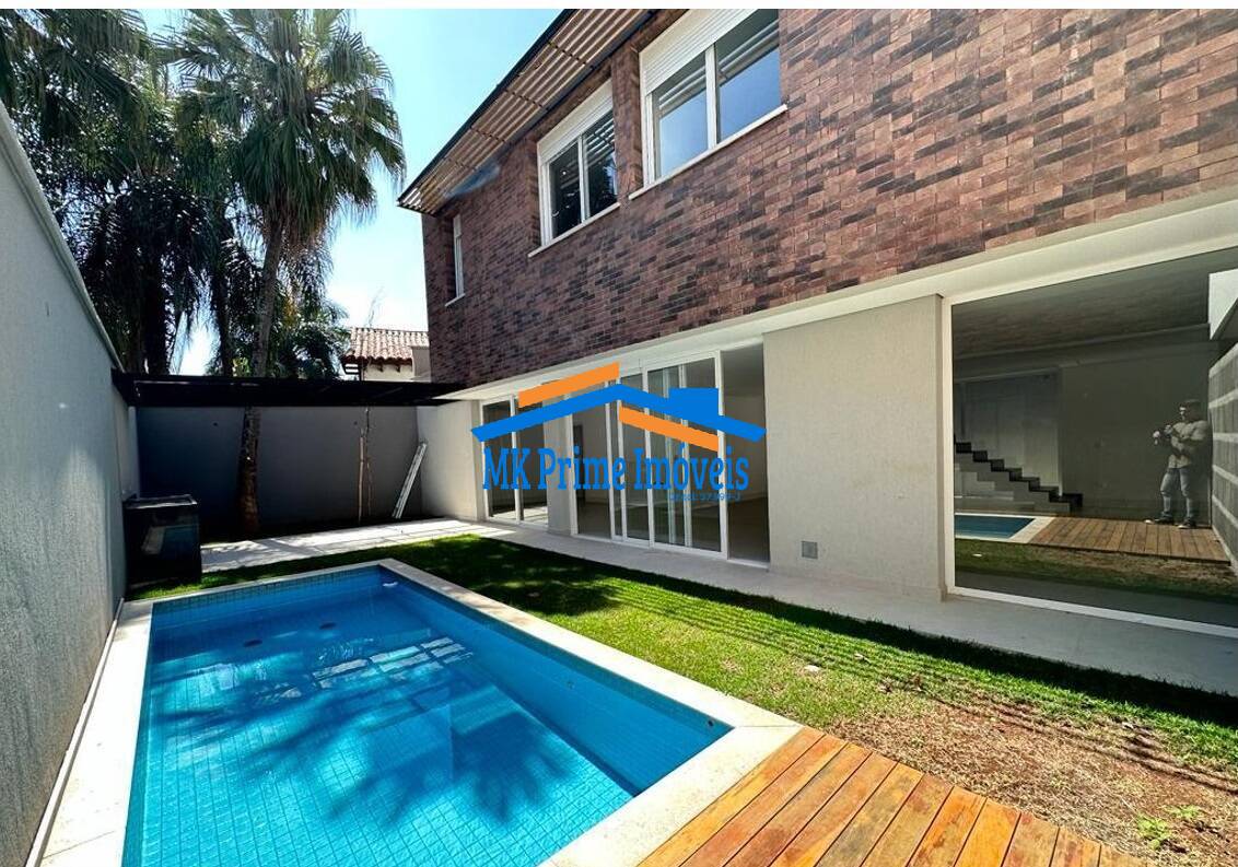 Casa à venda com 3 quartos, 472m² - Foto 1