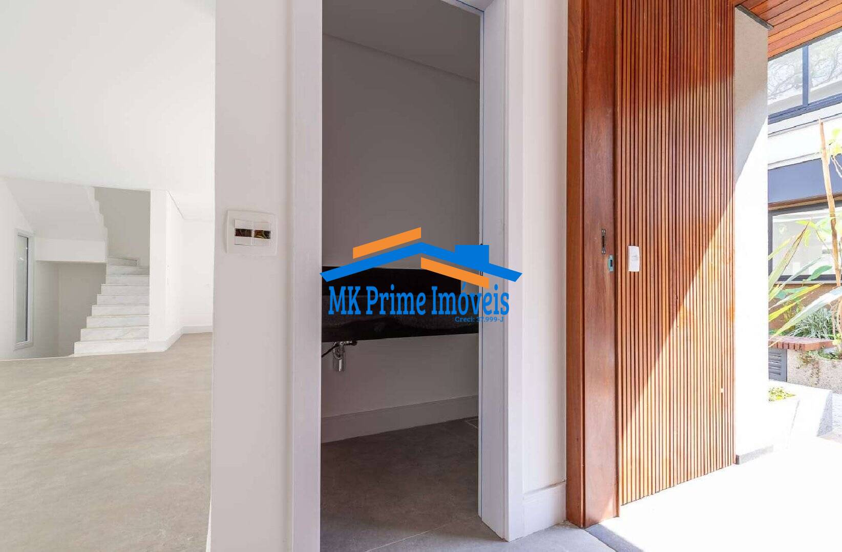 Casa à venda com 4 quartos, 367m² - Foto 15