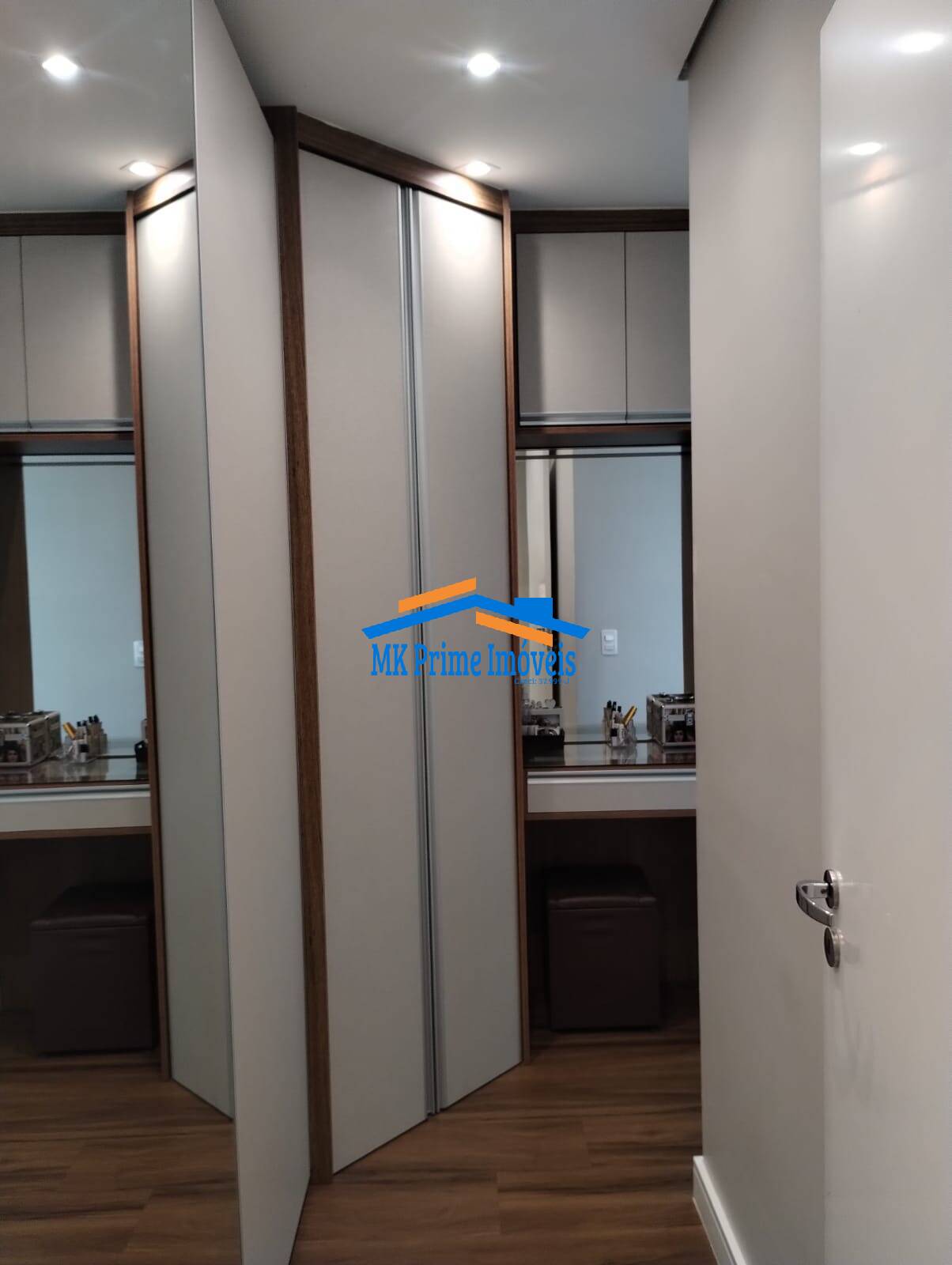 Apartamento à venda com 3 quartos, 96m² - Foto 14