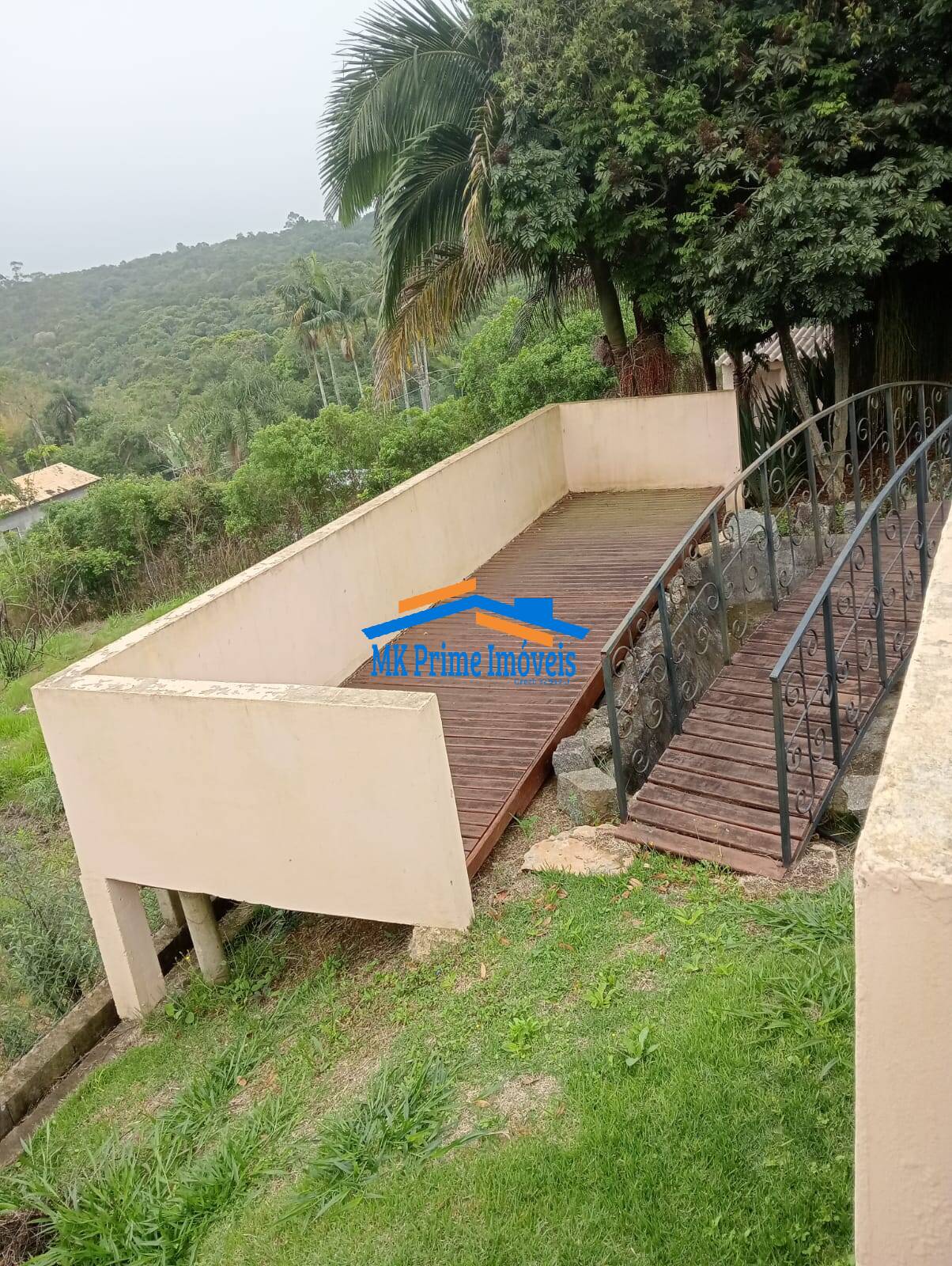 Casa à venda com 3 quartos, 350m² - Foto 7