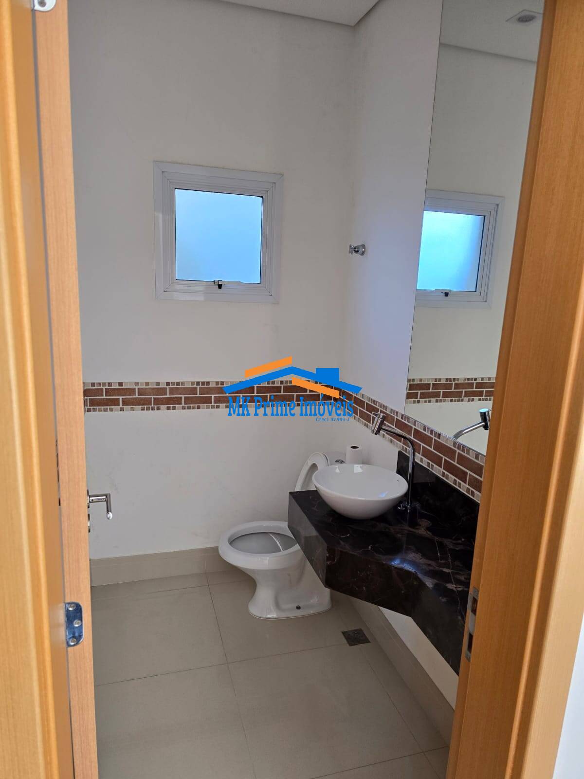 Casa de Condomínio à venda com 3 quartos, 250m² - Foto 27