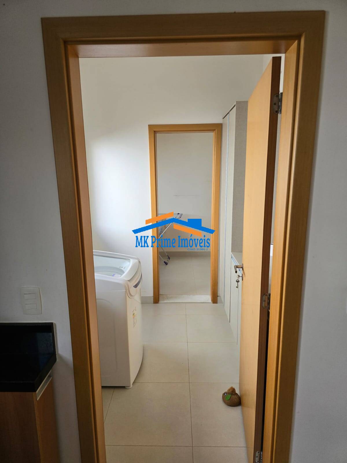 Casa de Condomínio à venda com 3 quartos, 250m² - Foto 29