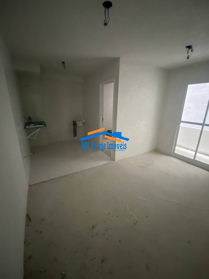 Apartamento à venda com 2 quartos, 44m² - Foto 8