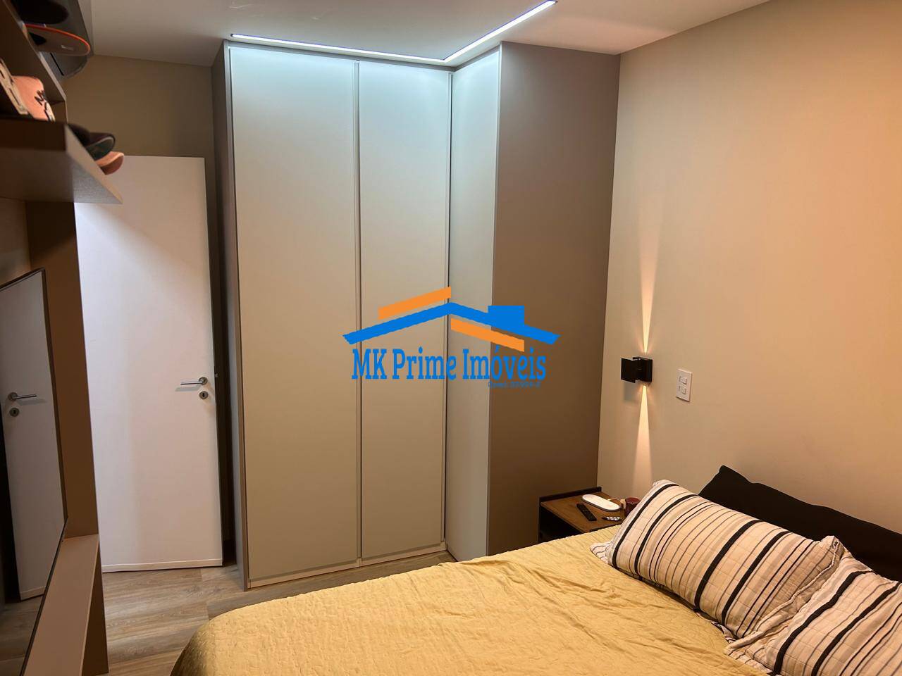 Apartamento à venda com 1 quarto, 53m² - Foto 10