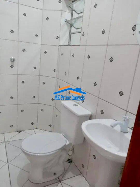 Sobrado à venda com 4 quartos, 200m² - Foto 15