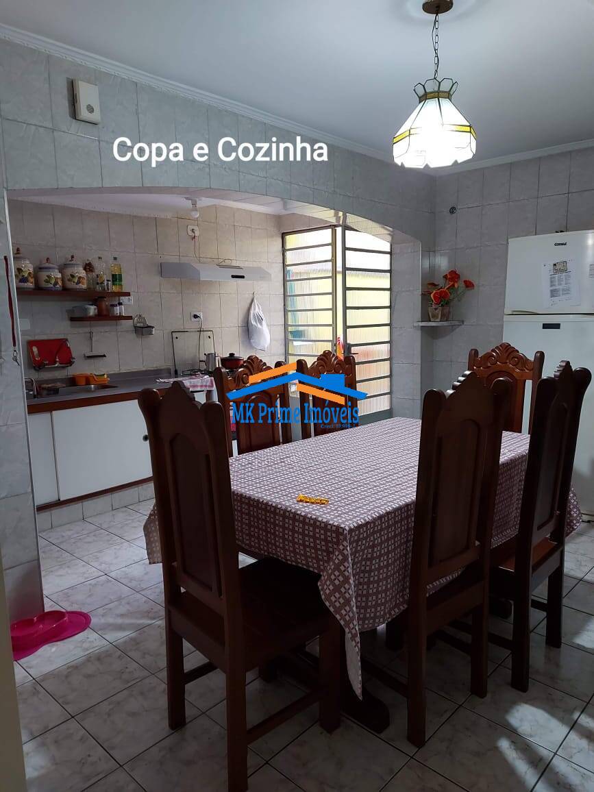 Sobrado à venda com 3 quartos, 250m² - Foto 16