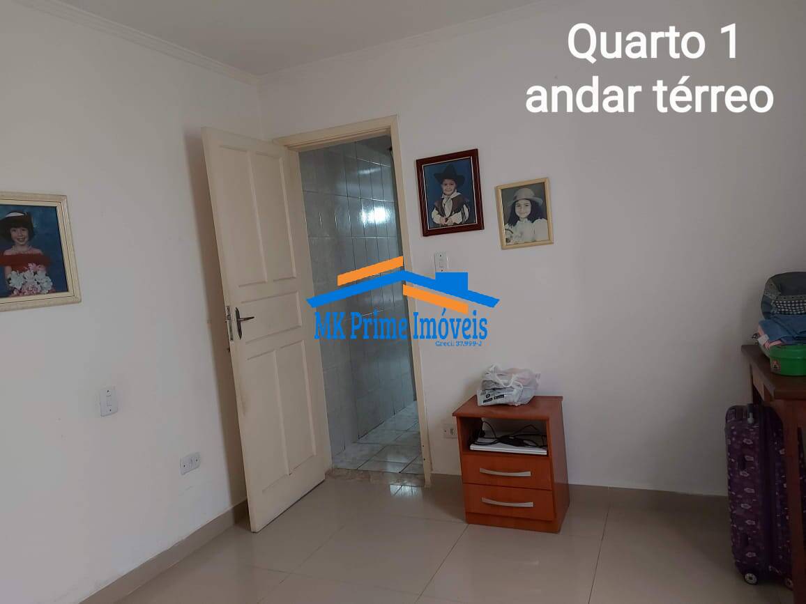 Sobrado à venda com 3 quartos, 250m² - Foto 20