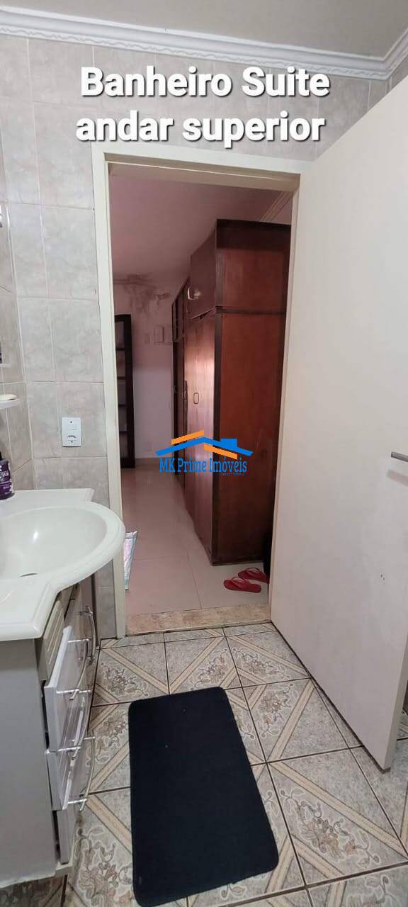 Sobrado à venda com 3 quartos, 250m² - Foto 29