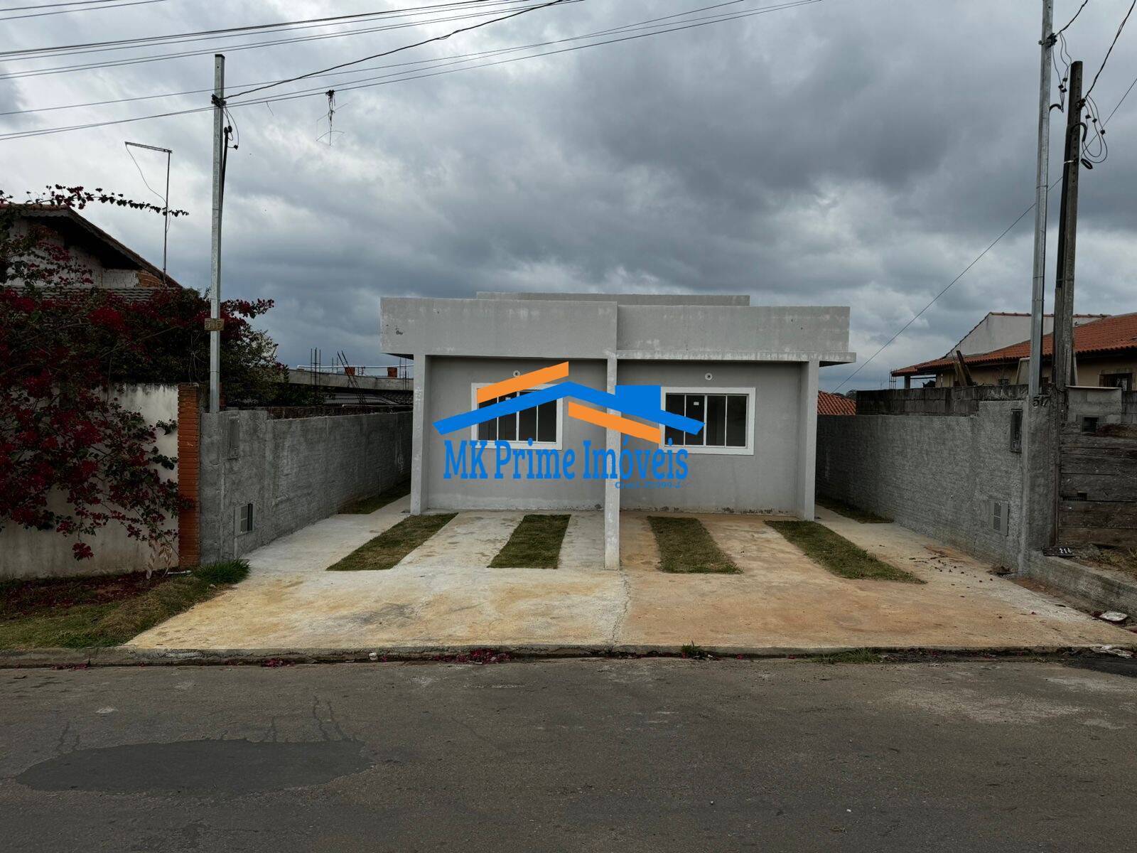 Casa de Condomínio à venda com 2 quartos, 70m² - Foto 1