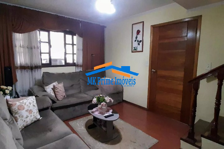 Sobrado à venda com 3 quartos, 180m² - Foto 4