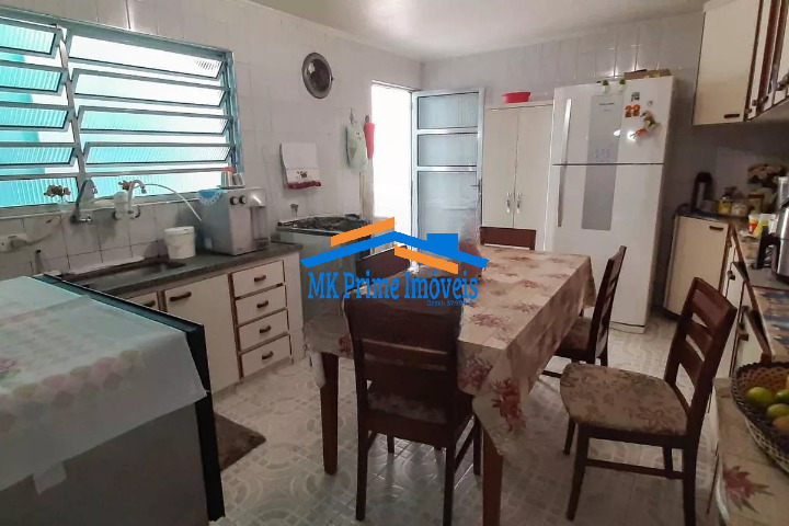 Sobrado à venda com 3 quartos, 180m² - Foto 11