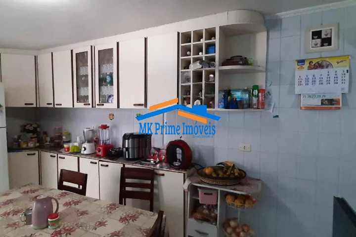 Sobrado à venda com 3 quartos, 180m² - Foto 9