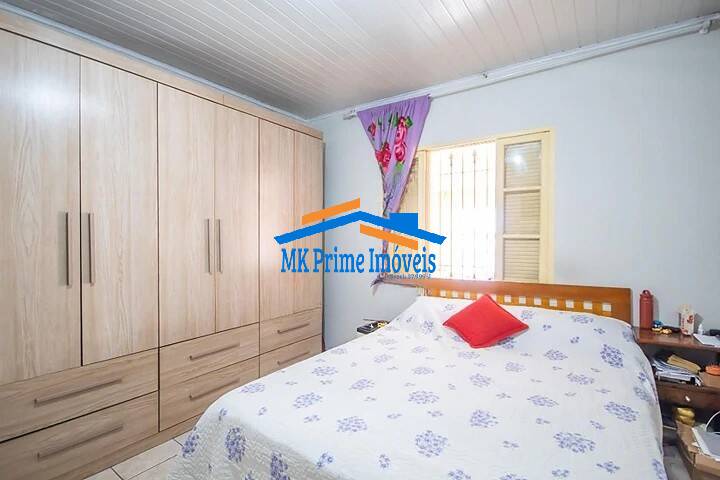 Casa à venda com 3 quartos, 98m² - Foto 19