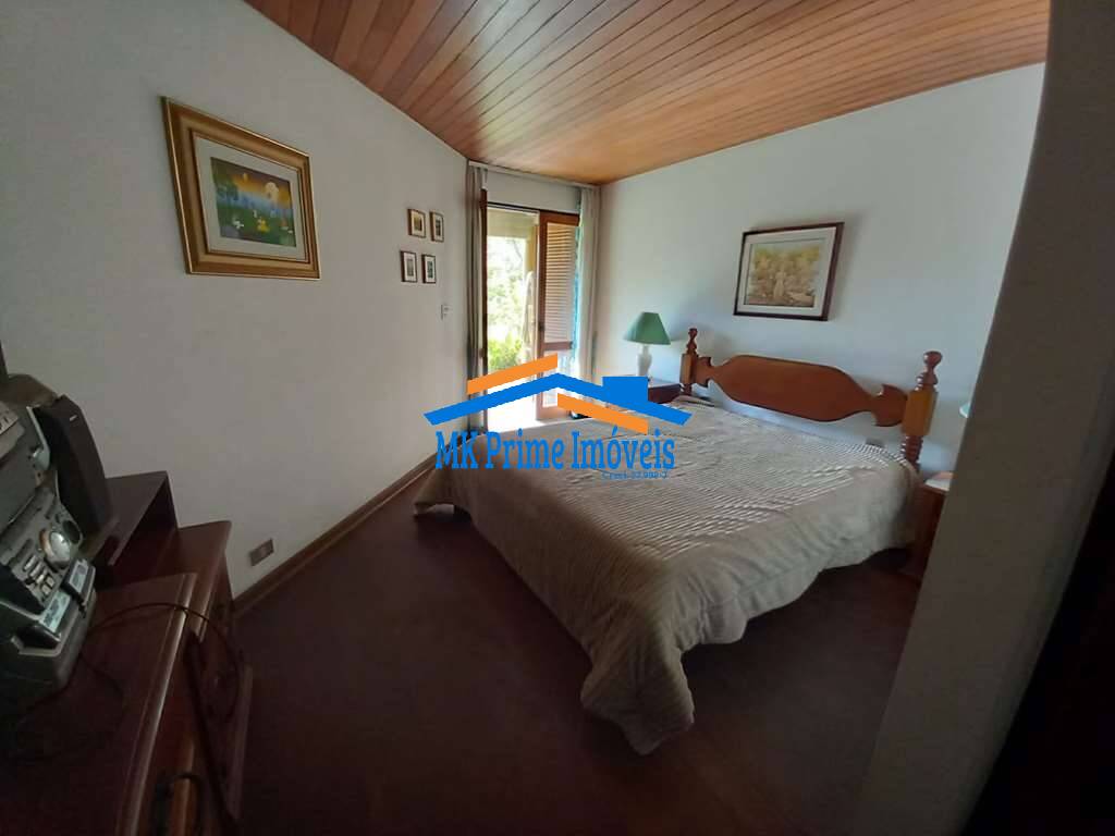 Casa à venda com 5 quartos, 300m² - Foto 15