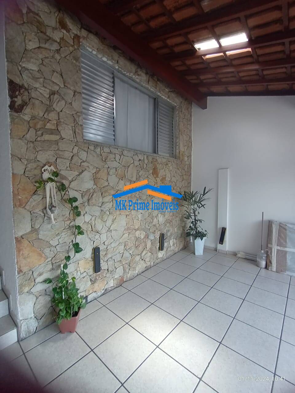 Casa à venda com 2 quartos, 95m² - Foto 2