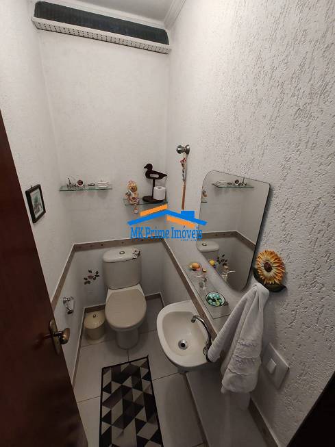 Casa de Condomínio à venda com 3 quartos, 217m² - Foto 22