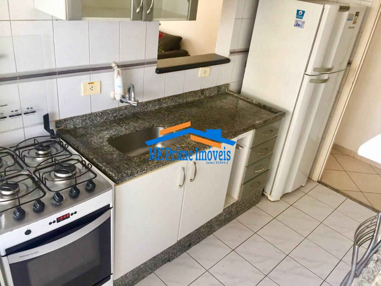 Apartamento à venda com 2 quartos, 58m² - Foto 7