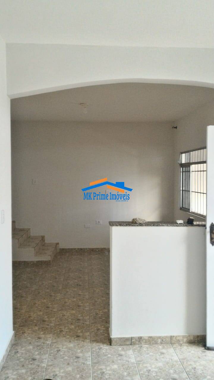 Sobrado à venda com 3 quartos, 306m² - Foto 2