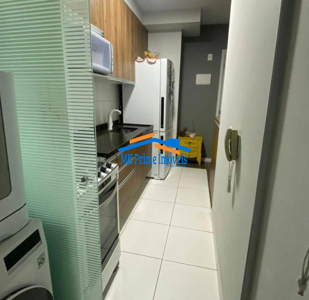 Apartamento à venda com 2 quartos, 64m² - Foto 9