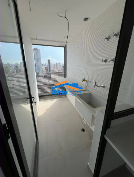 Apartamento à venda com 3 quartos, 170m² - Foto 12