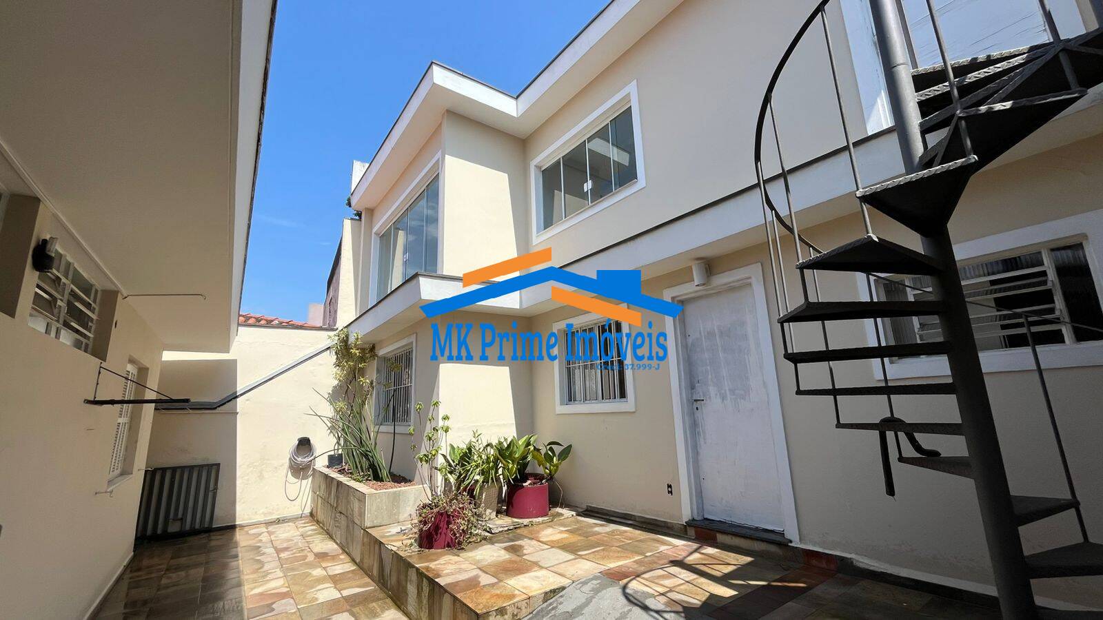 Casa à venda com 4 quartos, 225m² - Foto 29