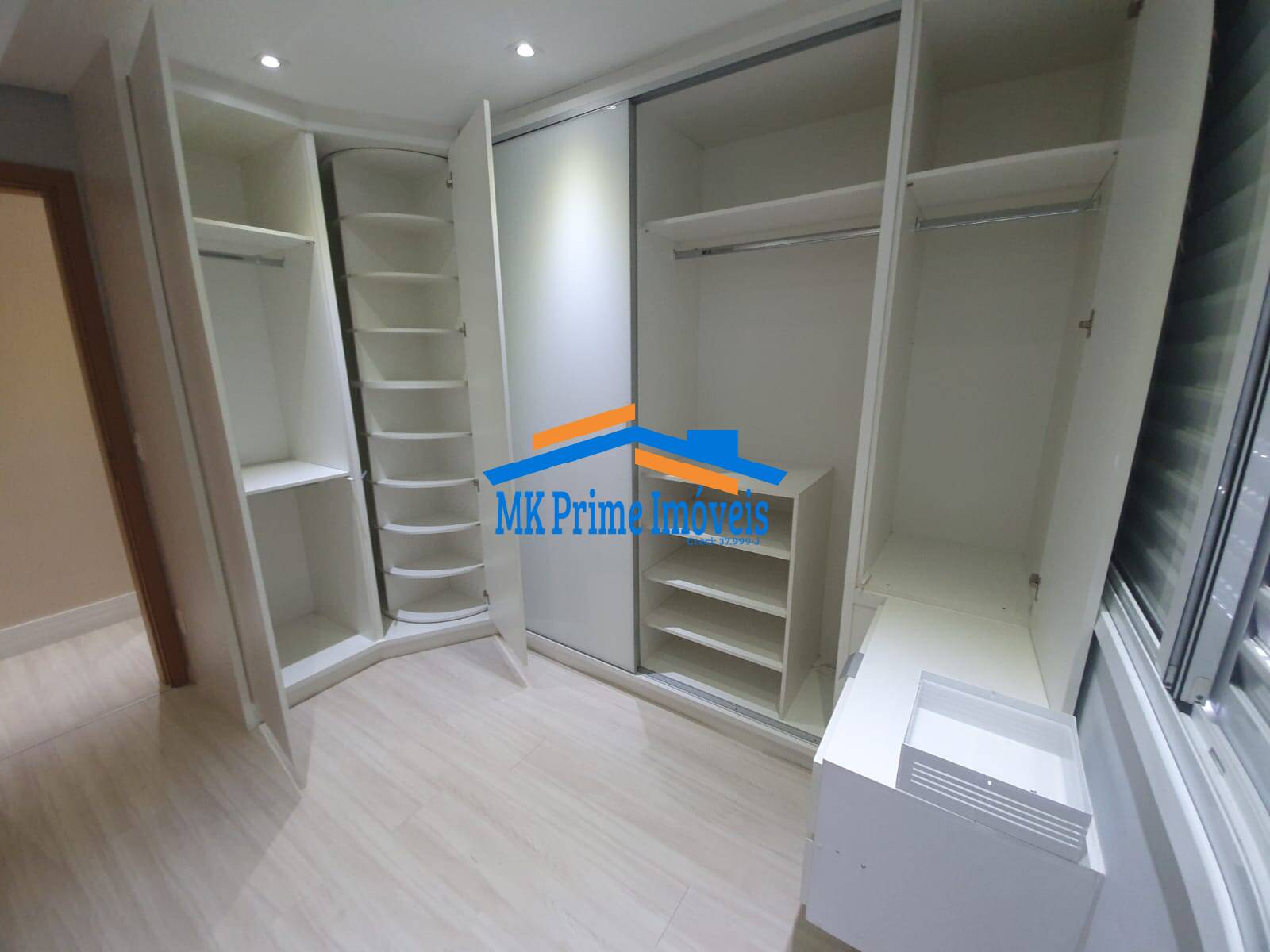 Apartamento à venda com 2 quartos, 52m² - Foto 14