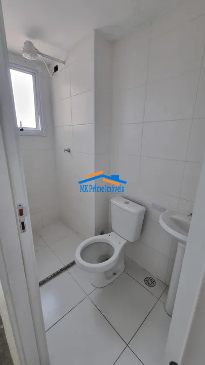 Apartamento à venda com 2 quartos, 41m² - Foto 15