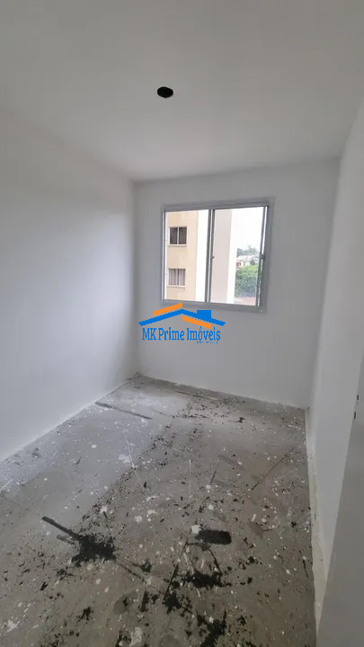 Apartamento à venda com 2 quartos, 41m² - Foto 13