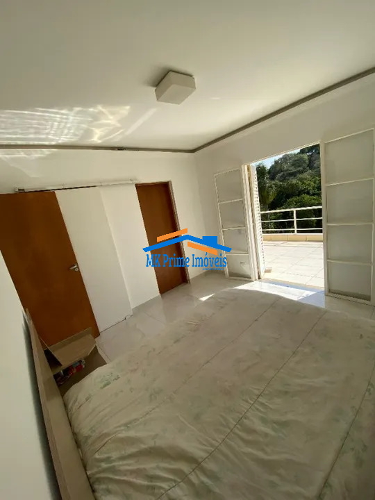 Casa de Condomínio à venda com 5 quartos, 302m² - Foto 17