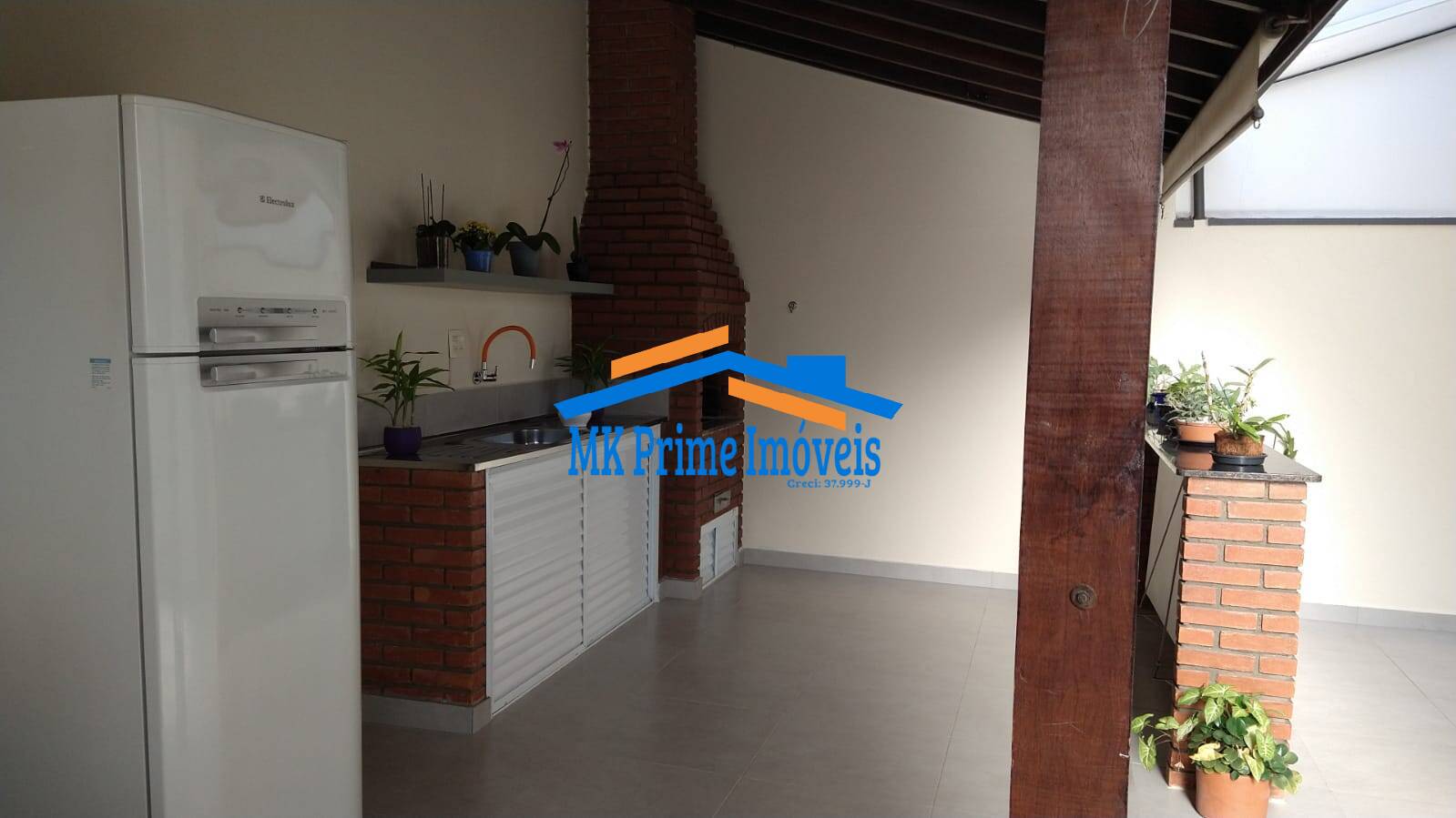 Casa à venda com 4 quartos, 310m² - Foto 37