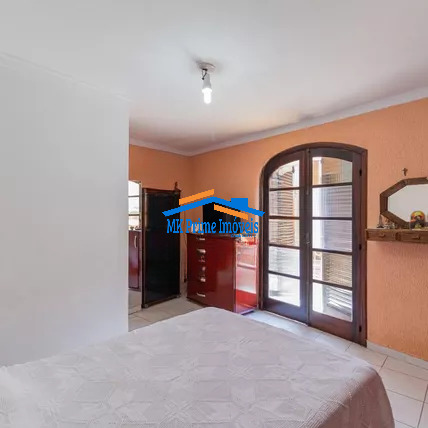 Casa à venda com 3 quartos, 195m² - Foto 24