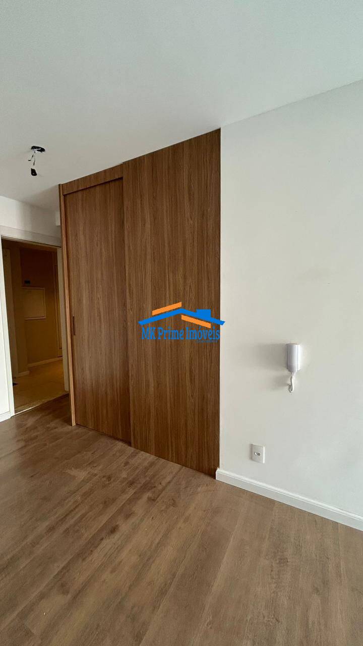 Apartamento à venda com 3 quartos, 141m² - Foto 11