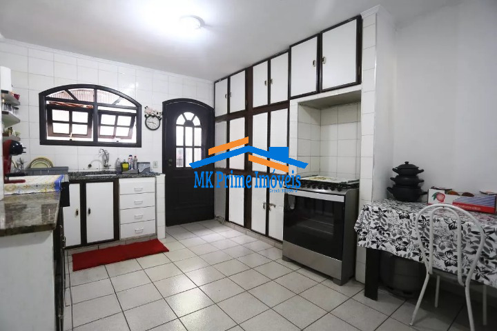 Sobrado à venda com 3 quartos, 175m² - Foto 8