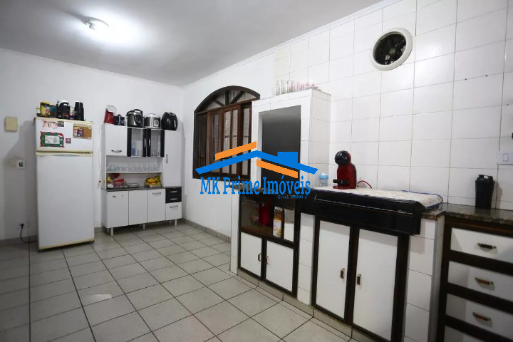 Sobrado à venda com 3 quartos, 175m² - Foto 9