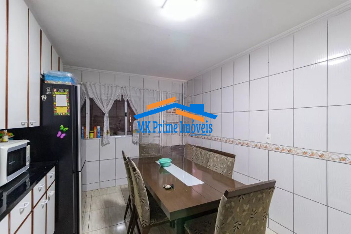 Sobrado à venda com 4 quartos, 180m² - Foto 6