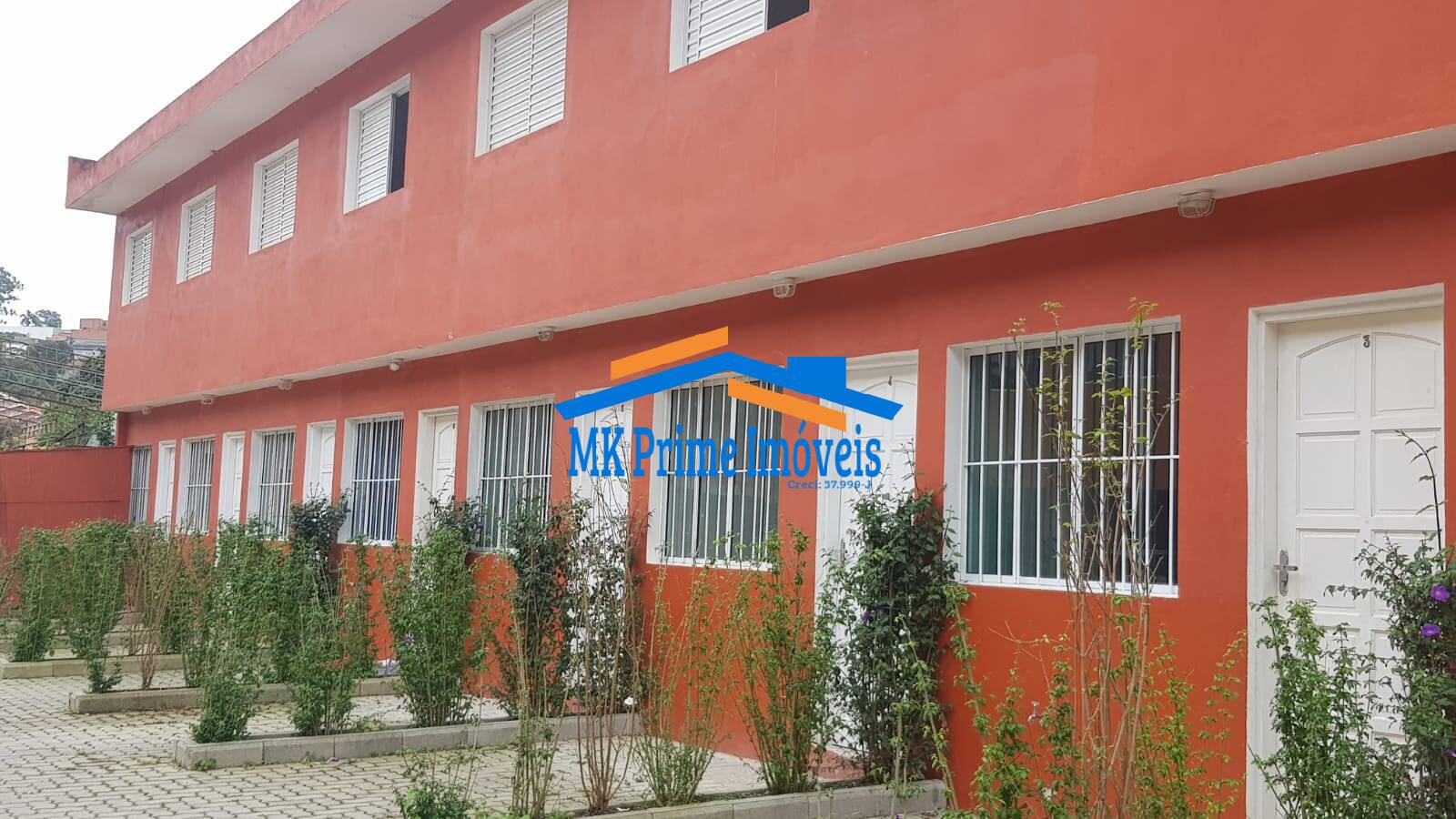 Sobrado à venda com 2 quartos, 75m² - Foto 1