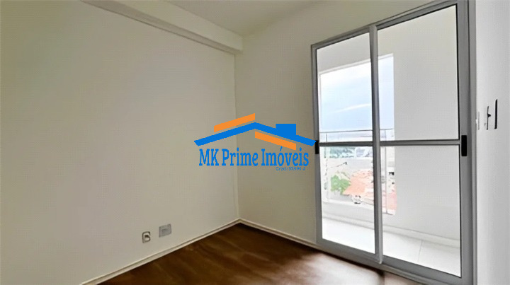 Apartamento à venda com 2 quartos, 32m² - Foto 2