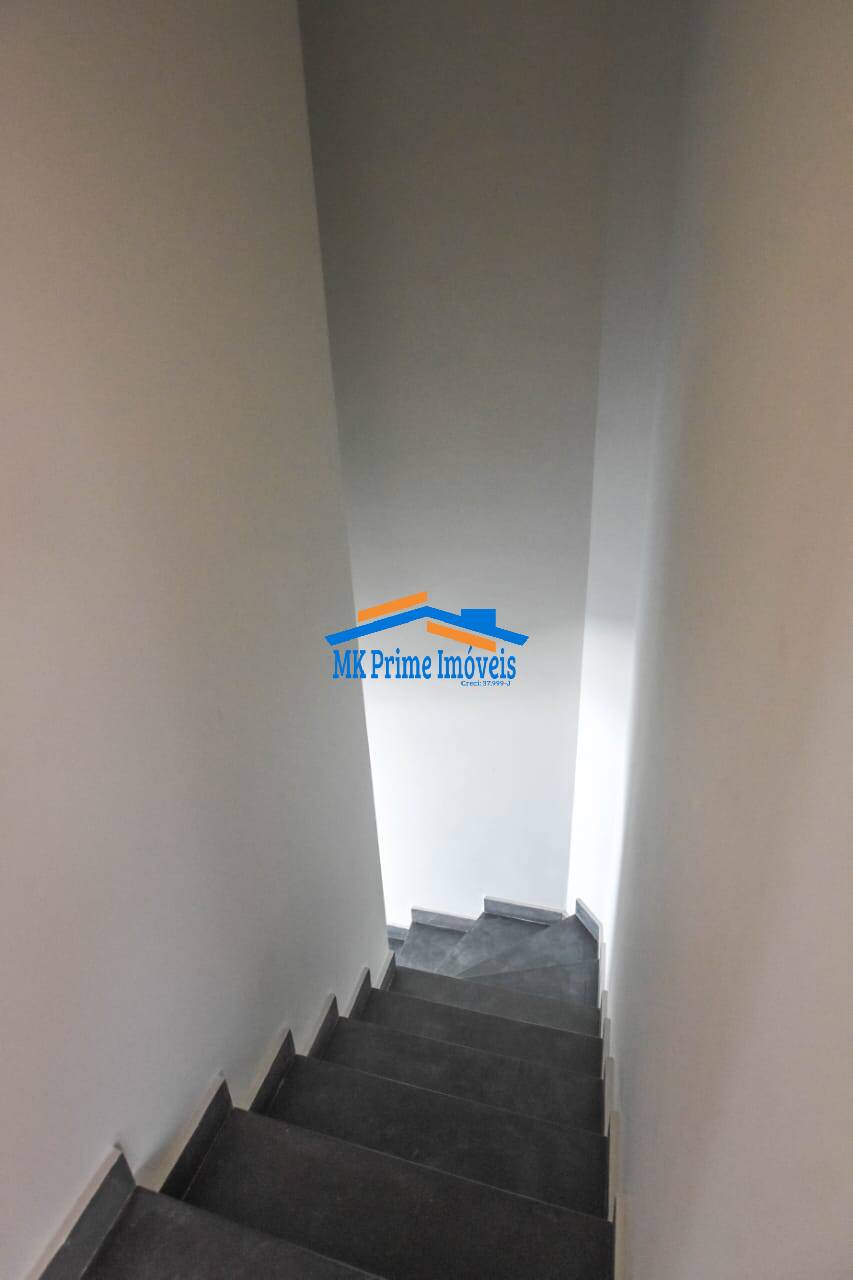 Sobrado à venda com 2 quartos, 100m² - Foto 13