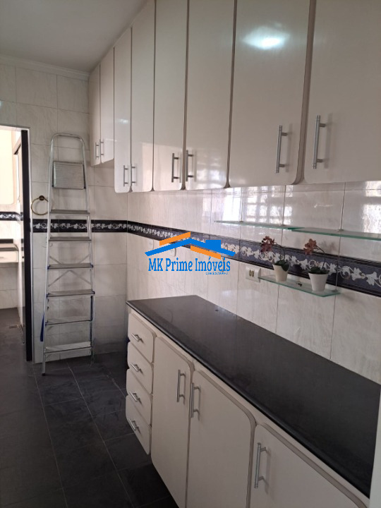 Apartamento à venda com 3 quartos, 70m² - Foto 17