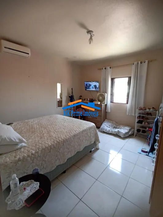 Casa à venda com 3 quartos, 180m² - Foto 18