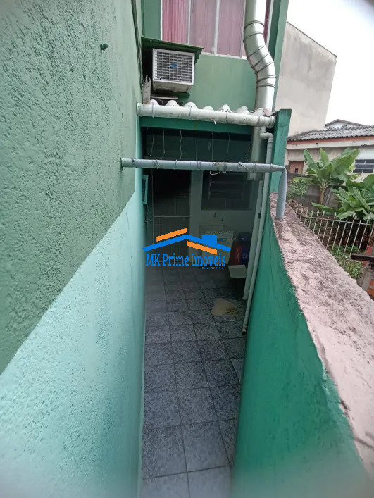 Casa à venda com 3 quartos, 180m² - Foto 22